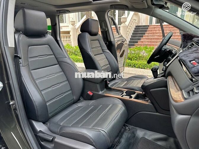 Honda CR V 2020 L - 4,8V KM. 1 chủ từ đầu giữ gìn