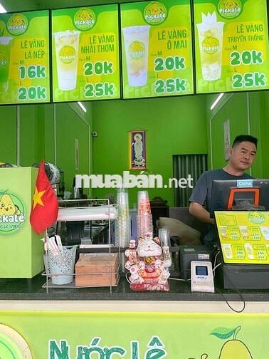 Cho thuê nhà 5 tầng mặt đường nguyễn trãi 35m2