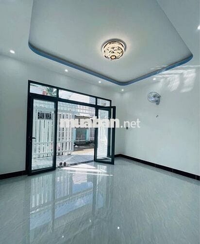 Cần bán lại gấp căn nhà hẻm oto Tân Hiệp Hóc Môn dt 72m2 chỉ 760 TRIỆU