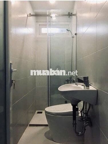 Cho thuê nhà hẻm 4m (XH) Trần Quang Diệu, P.14, Q.3 giá 14tr