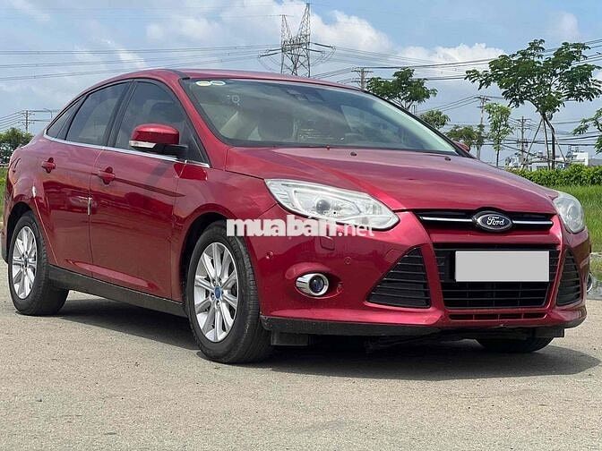 Ford Focus 2015 Titanium 2.0 AT - 102000 km