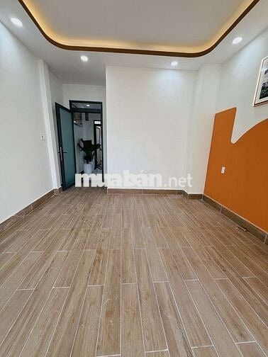 BÁN NHÀ SAT AOEN TÂN PHU XE HƠI ĐỖ CỬA GIÁ NHỈNH 6TY /65M