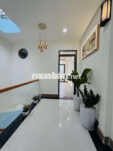 BÁN NHÀ SAT AOEN TÂN PHU XE HƠI ĐỖ CỬA GIÁ NHỈNH 6TY /65M