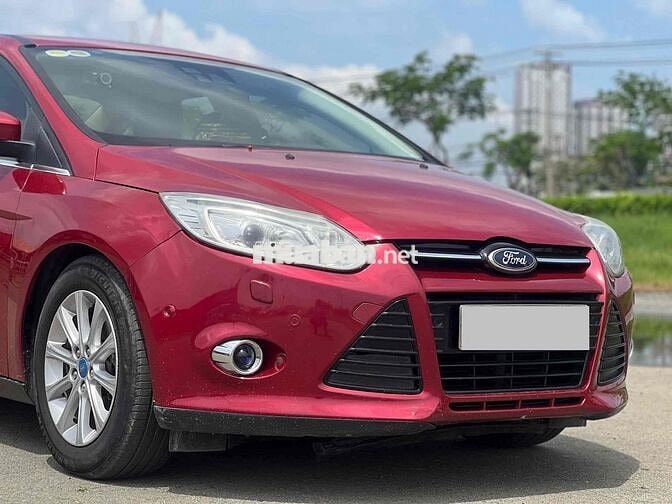 Ford Focus 2015 Titanium 2.0 AT - 102000 km