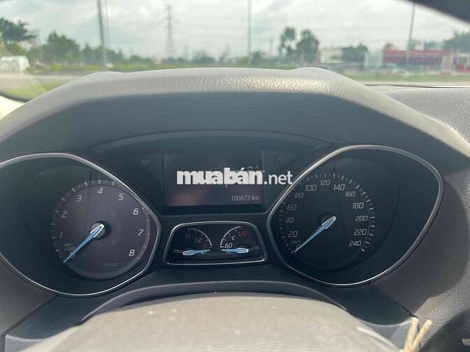 Ford Focus 2015 Titanium 2.0 AT - 102000 km