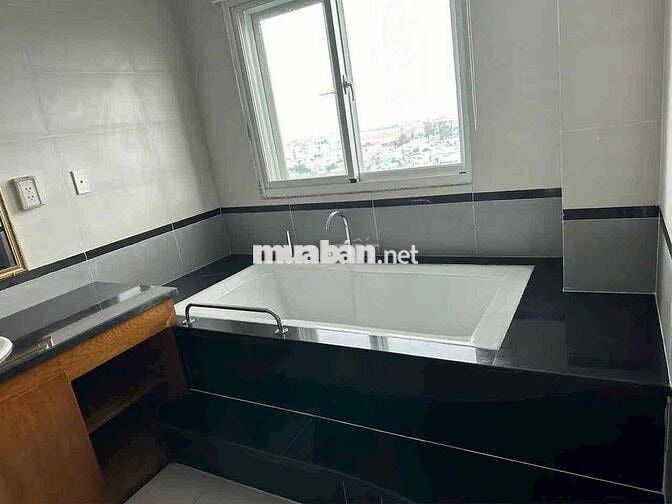Cho thuê chung cư cao cấp Thái Sơn 161m2. 2pn 2wc full NT. giá 13tr