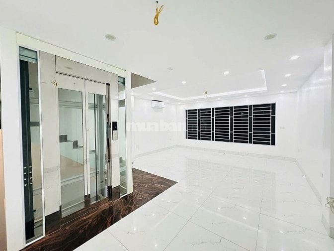Xây mới! Hoàng Quốc Việt, 60m2 * 6T thang máy*5.1m 2 ngõ Ô tô tránh