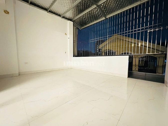 Xây mới! Hoàng Quốc Việt, 60m2 * 6T thang máy*5.1m 2 ngõ Ô tô tránh