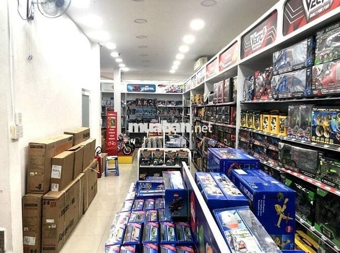 Cho thuê nhà mặt tiền đường 3/2, P.10, Q.10 giá 90tr