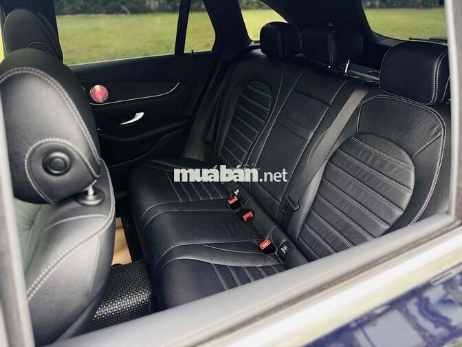 GLC300 4MATIC - 33000 KM XANH CAVANSITE