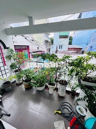 CHỦ BÁN NHÀ TẶNG ĐẤT KHU VỰC QUẬN 6_73m2_HẺM RỘNG_GIÁ CHỈ 3 TỶ NHỈNH