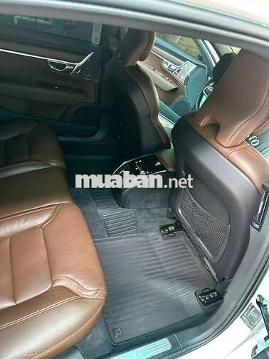Volvo S90 2022 Inscription LWB B6 AWD - 12000 km