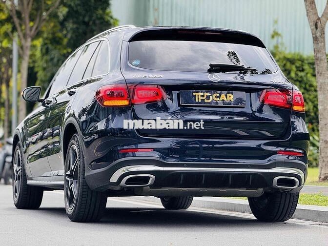 GLC300 4MATIC - 33000 KM XANH CAVANSITE