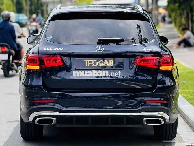 GLC300 4MATIC - 33000 KM XANH CAVANSITE