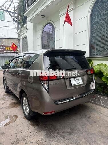 Toyota Innova 2017 2.0E - 112000 km