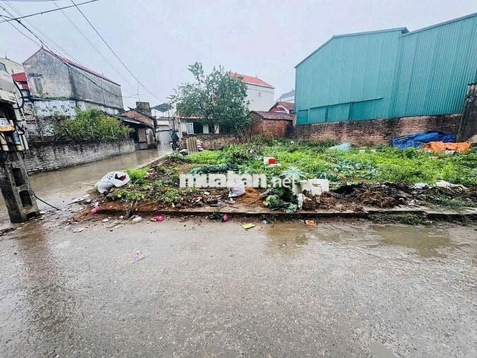 Bán nhanh siêu phẩm lô góc ngã 4, 2 mặt tiền