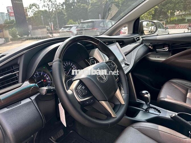 Toyota Innova 2021 2.0V - 7 ghế tự động V HÃNG BH