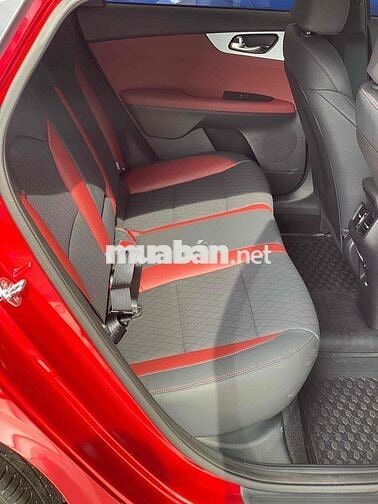 *** 1 XE KIA K3 2.0 PREMIUM MỚI 100%