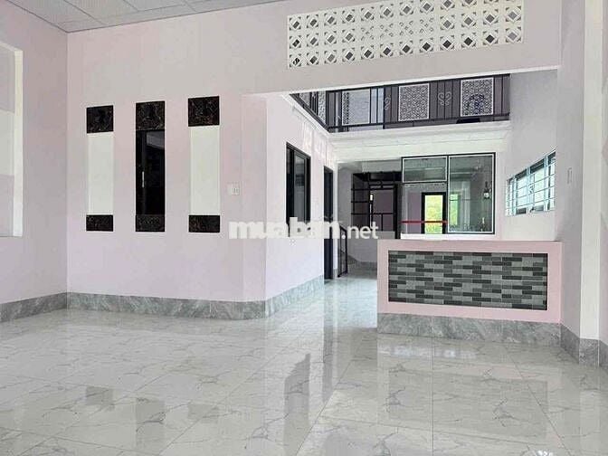 NHÀ nghĩ dưỡng view sông mát mẻ, giáp trung tâm TPVL 5p xe máy