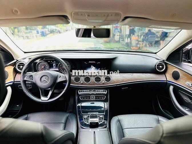 Mercedes Benz E200 Model 2017