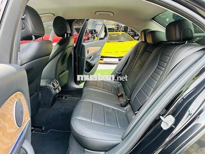 Mercedes Benz E200 Model 2017