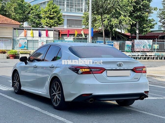 Toyota Camry 2021 2.5Q - 66000 km