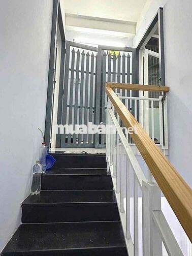 Nhà Đẹp 4x11m 2Lầu (2PN 2WC) Hẻm 3m. Lê Văn Quới. Bình Tân