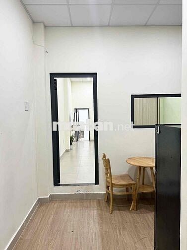 [Quận 3 ] CĂN HỘ LỚN 60m2 - TÁCH BẾP TRỆT - SÂN SAU