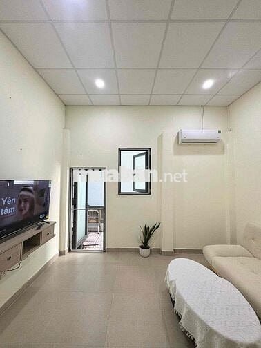 [Quận 3 ] CĂN HỘ LỚN 60m2 - TÁCH BẾP TRỆT - SÂN SAU