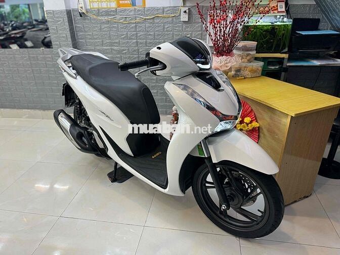 Honda SH125 date 2023 Trắng Đen Sporty 22022