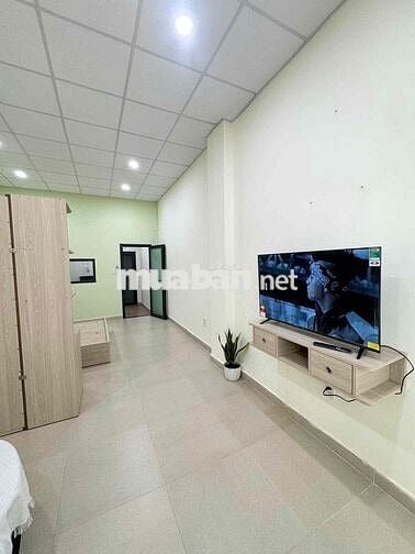 [Quận 3 ] CĂN HỘ LỚN 60m2 - TÁCH BẾP TRỆT - SÂN SAU