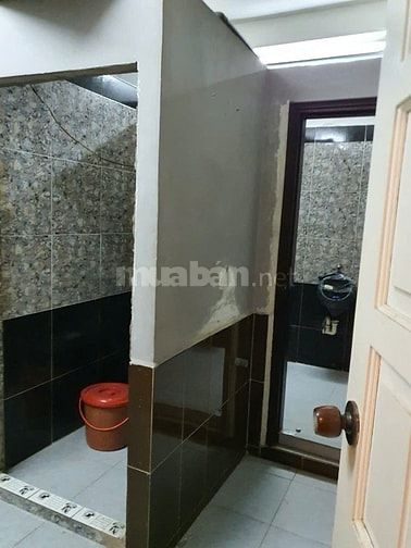 Cho thuê nhà mặt tiền đường 3/2,P.16, Q.11 giá 24tr