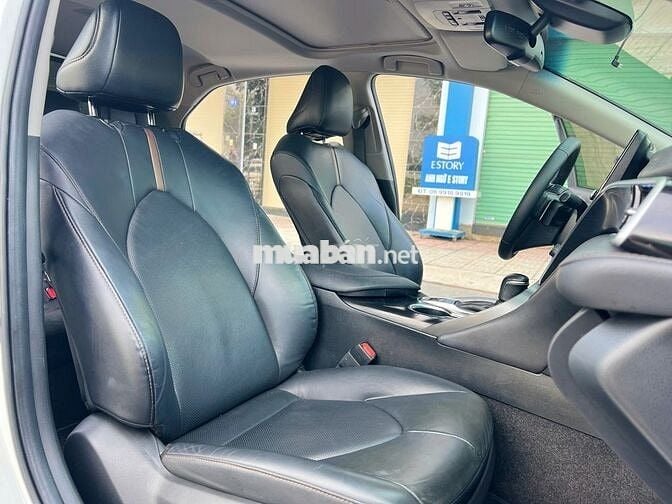 Toyota Camry 2021 2.5Q - 66000 km