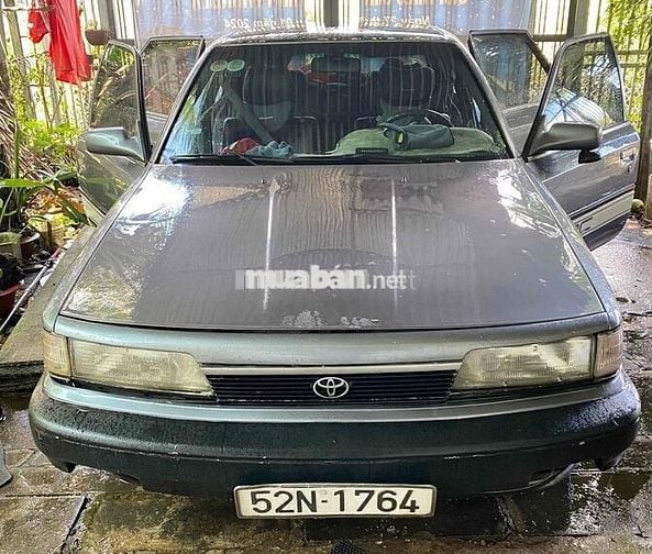 Toyota Camry 1990 - 186000 km