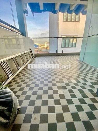 HẺM OTO QUAY ĐẦU - TÂN PHÚ - 2 LẦU+ST - NGANG 4MX7,5M - CHỈ HƠN 4 TỶ