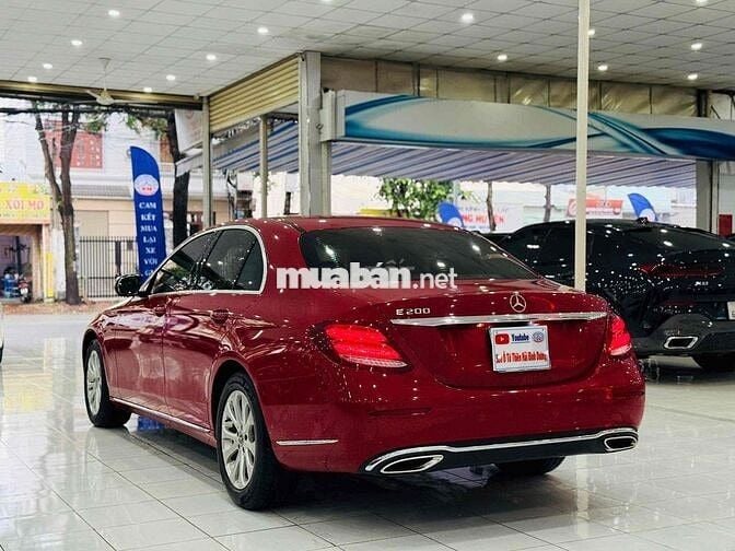 Mercedes Benz E Class 2017 E200 - 59000 km