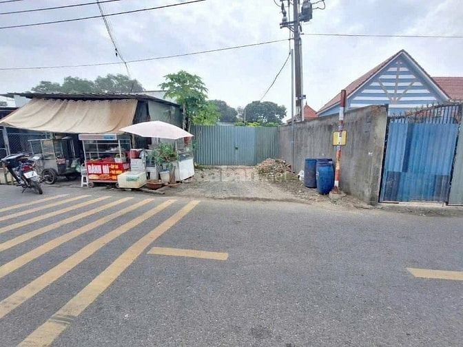 Bán miếng đất của Ông Bà để lại 143m2 MT nhựa ở Hóc môn giá 720 triệu