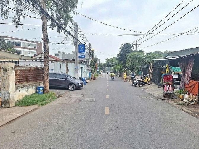 Bán miếng đất của Ông Bà để lại 143m2 MT nhựa ở Hóc môn giá 720 triệu