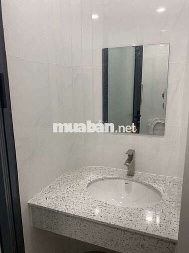 Cho thuê nhà mới 3 tầng hẻm xe tải. 4pn ngay cầu vượt gò dưa