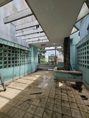 Cho thuê nhà mặt tiền đường 3/2, P.12, Q.10 giá 20tr