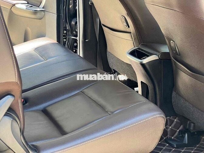 Toyota Fortuner 2018 2.4G 4x2 - 132000 km