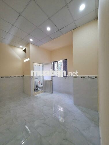 Nhà riêng 392/8/** Đường Cao Thắng, Quận 10, 14 triệu, 64m sử dụng