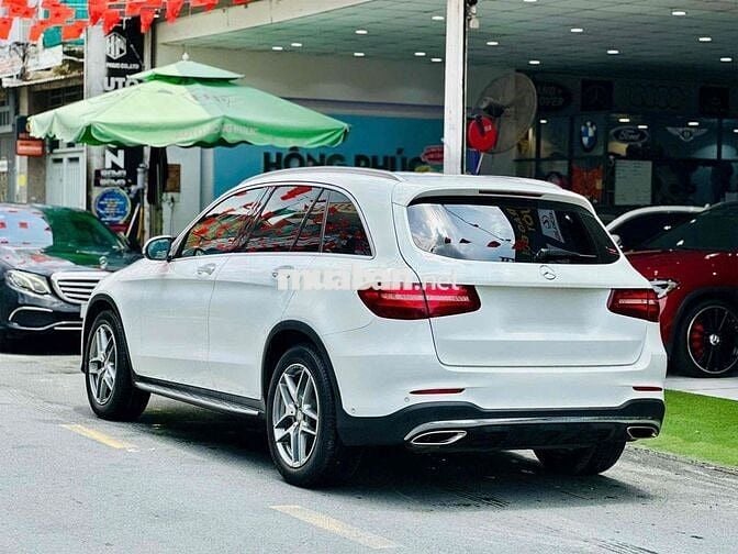 Mercedes Benz GLC 300 AMG 4MATIC  Model 2017