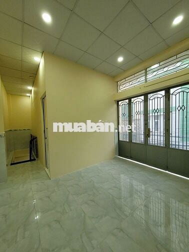 Nhà riêng 392/8/** Đường Cao Thắng, Quận 10, 14 triệu, 64m sử dụng