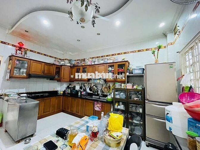Nhà Quận 8-5 Tầng-Hẽm Xe Tải Lớn - Đang Có Dòng Tiền Chỉ NhỉnH 8 Tỷ