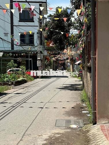 “Siêu Phẩm” Hoà Bình Yên Nghĩa Oto Tránh Kinh Doanh