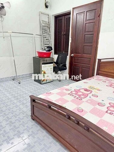 Phòng trọ hẻm đường Quang Trung sát chợ Phạm Văn Bạch