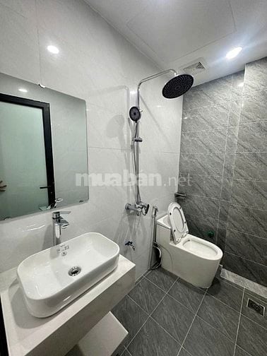 Nhà đẹp Phố Quan Nhân, hàng hiếm đầu tư