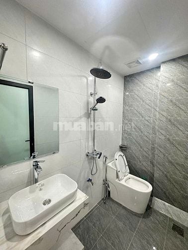 Nhà đẹp Phố Quan Nhân, hàng hiếm đầu tư