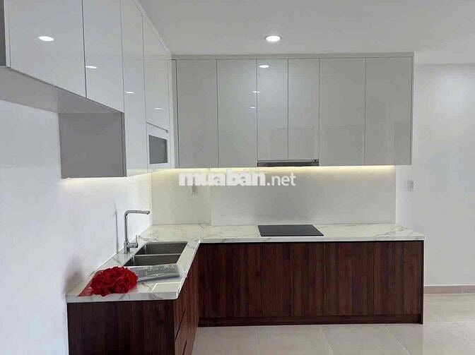 Căn hộ Phú Đông Sky Garden 2PN+2WC 70m2 - Phạm Văn Đồng
